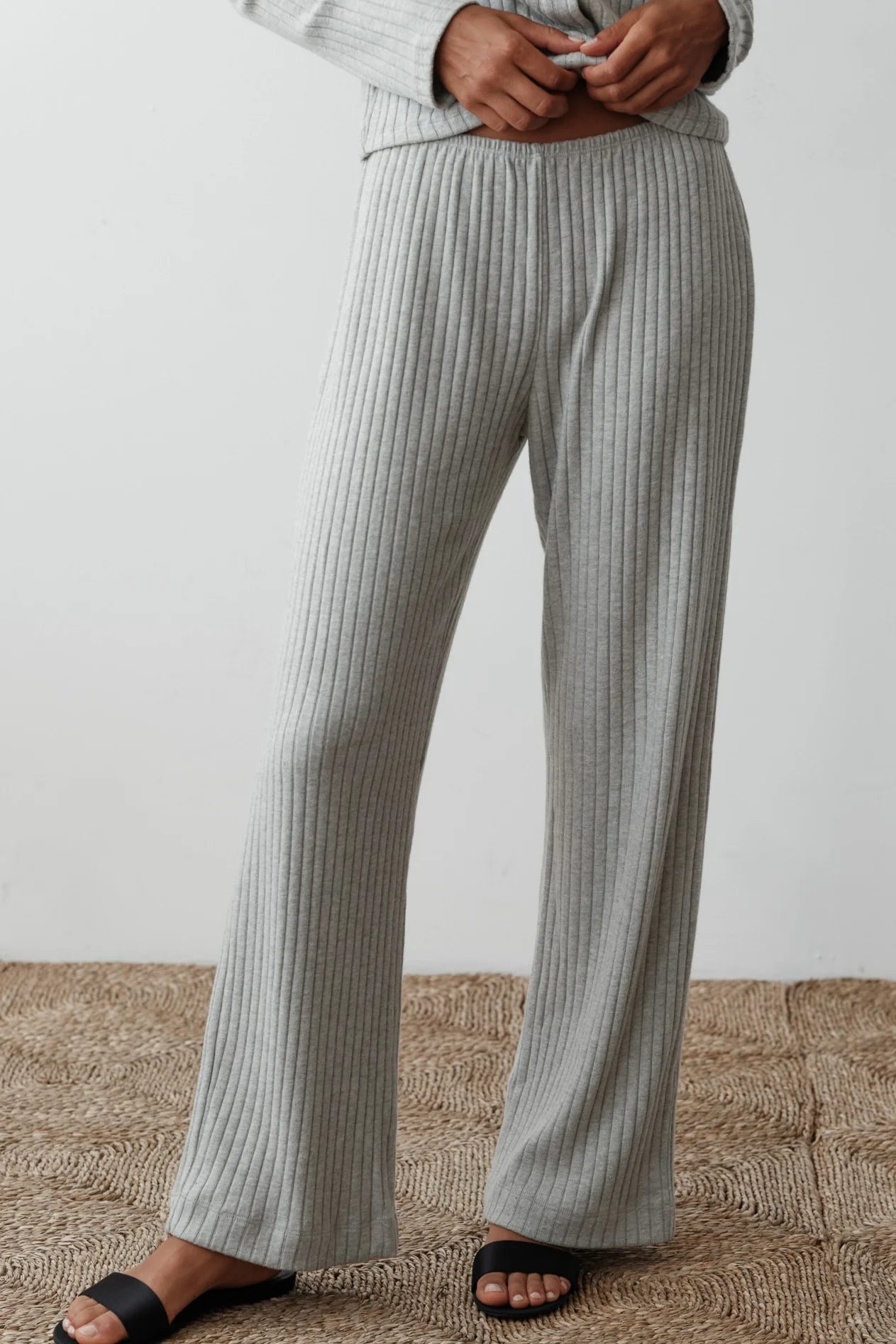 The Sweater Rib Simple Pant