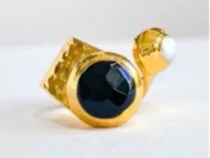 Curl Black Onyx Ring - Frock Shop