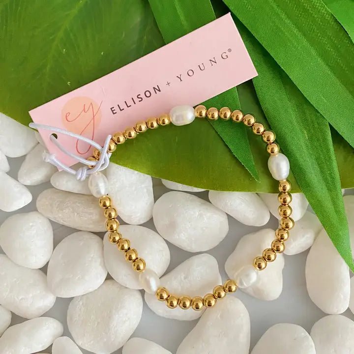 Freshwater Pearls Golden Bauble Bracelet - Frock Shop